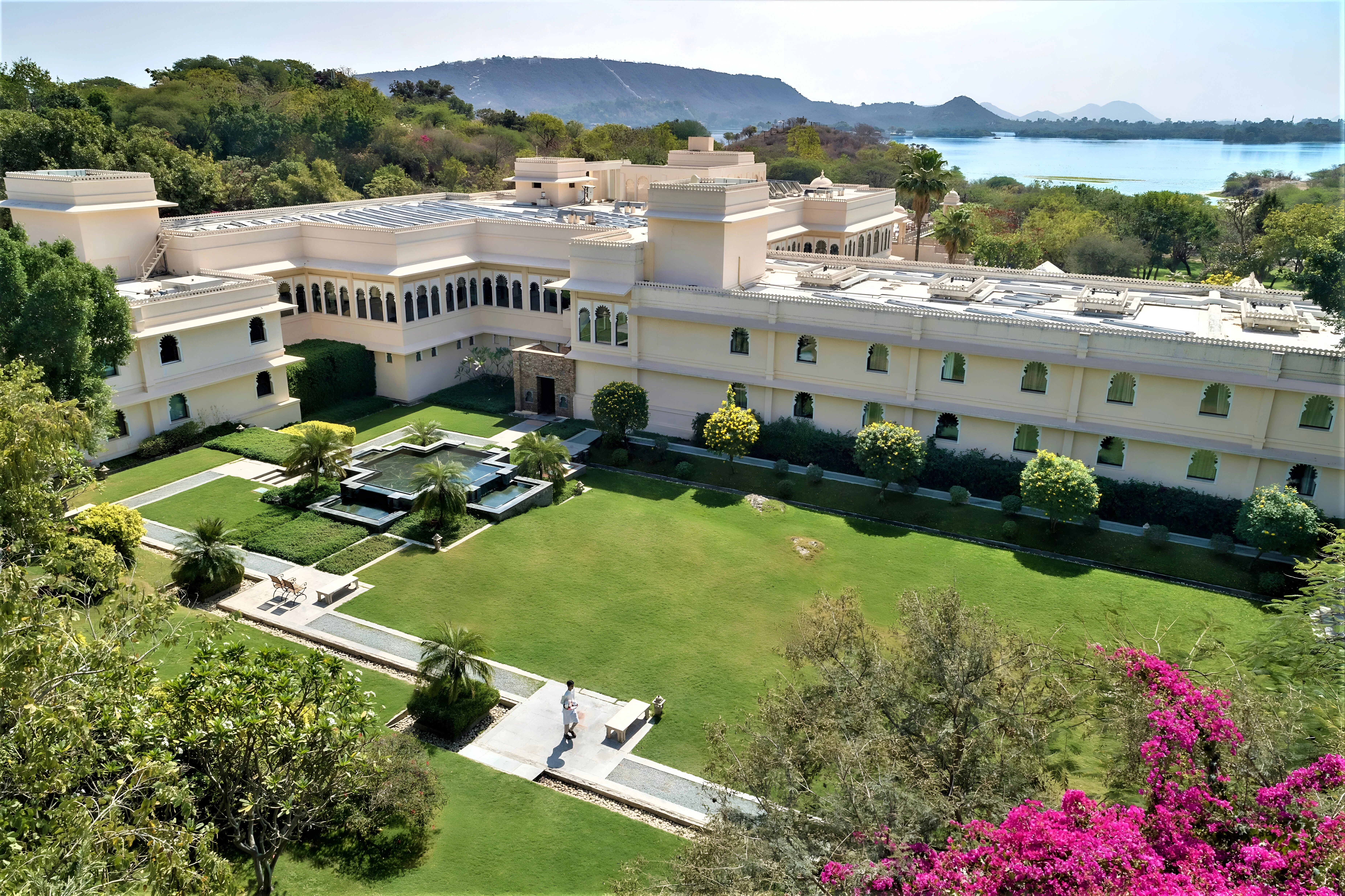 trident resort udaipur