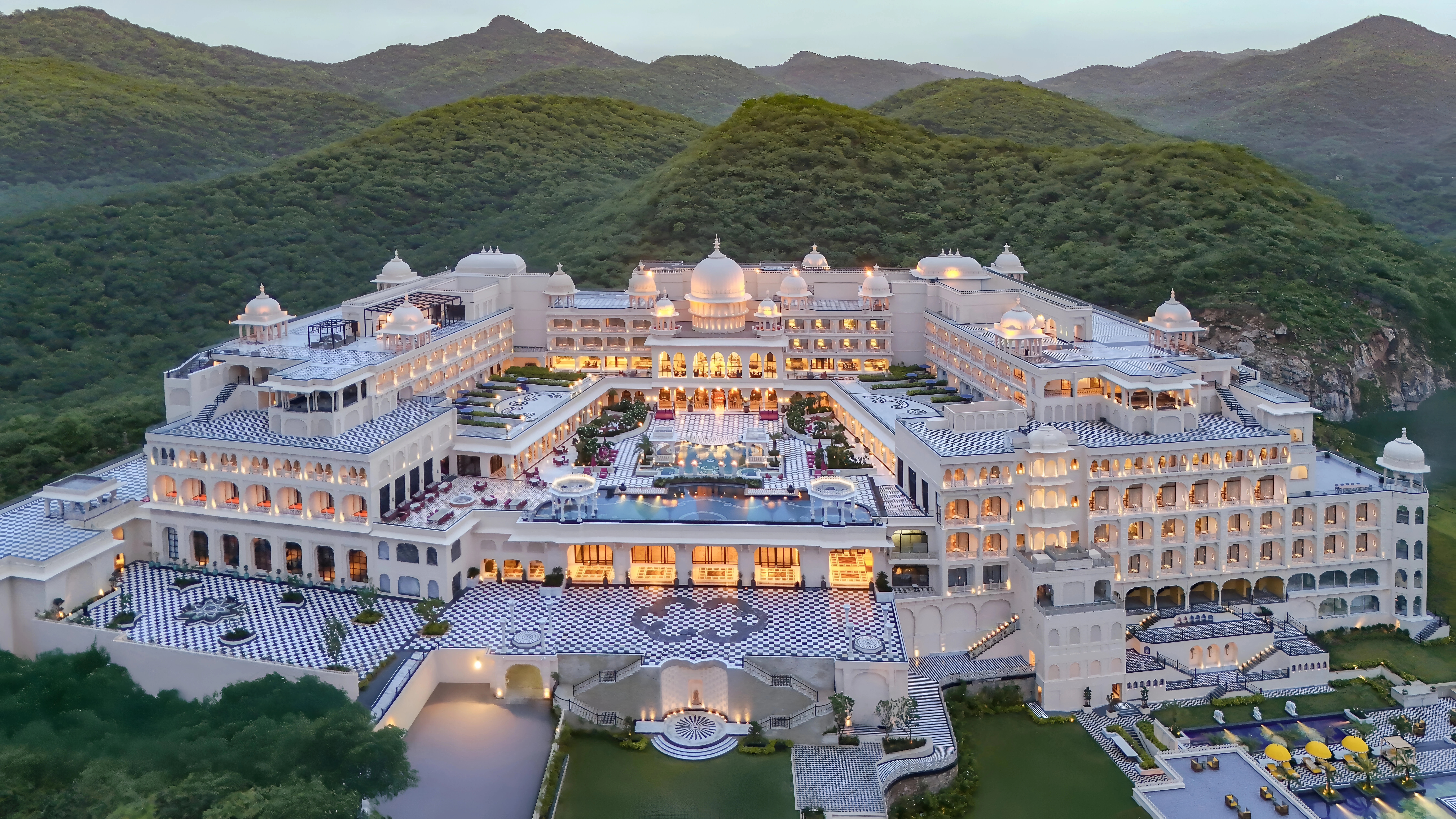 fairmont udaipur wedding