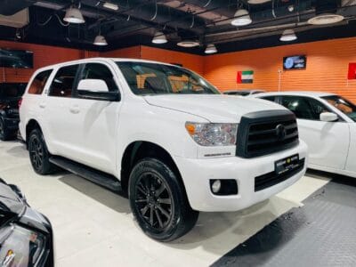 TOYOTA SEQUOIA White 2012