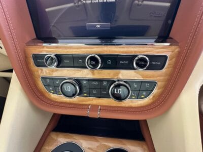 Bentley Bentayga 2022