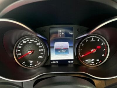 Mercedes-Benz C200 2016