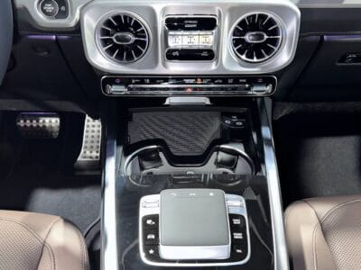 Mercedes-Benz G500 2025