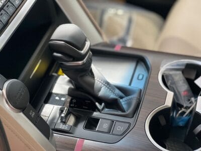 TOYOTA LAND CRUISER GXR 4.0L - MODEL 2024 GCC Specs