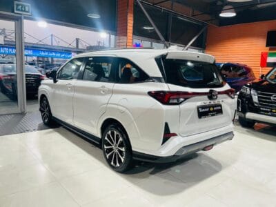 Toyota Veloz White 2024