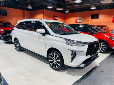 Toyota Veloz White 2024