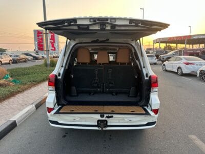 2021 Toyota Land Cruiser