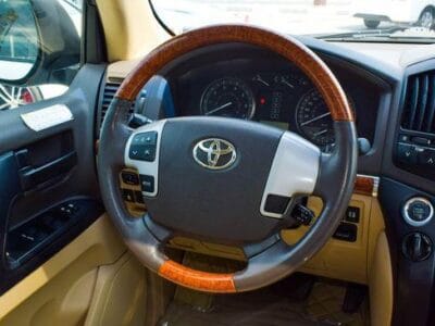 Toyota Land Cruiser GXR V6 2015