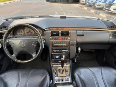 2000 MERCEDES-BENZ E55 V8 AUCTION GRADE 4/B