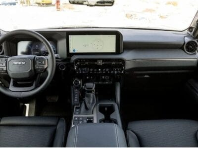 Toyota Prado Toyota Prado Luxury 2.8L Diesel MY 2025