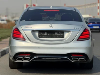 2018 Mercedes-Benz S-Class S 63 AMG 8 Cylinders Engine Silver Black Sedan
