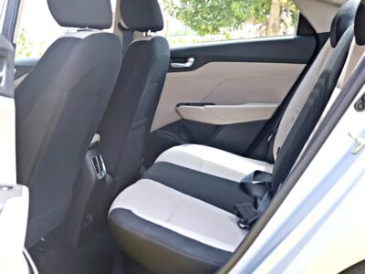 2021 Hyundai Accent GL 4 Cylinder Engine GCC Specs Silver Beige