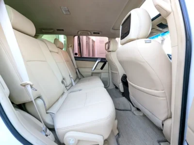 2015 Toyota Prado VXR FULL OPTION V6 Engine 4.0L GCC White Beige