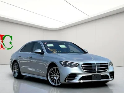 2021 Mercedes-Benz S-Class S 500 6 Cylinders Engine Silver Black