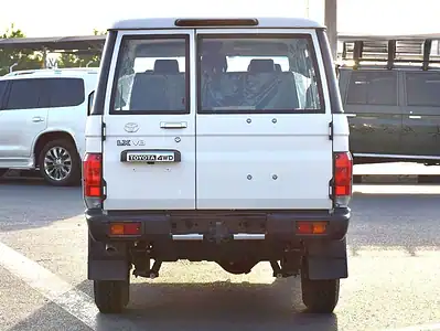 2025 Toyota Land Cruiser LC 78 HARDTOP White Brown Manual