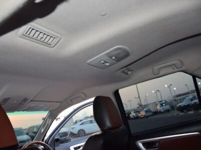 2017 Toyota Fortuner 2.8 litre 4 Cylinder Engine RHD Grey Brown