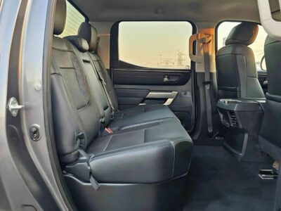 2022 Toyota Tundra CREWMAX TRD SR5 4WD Grey Black GCC Specs