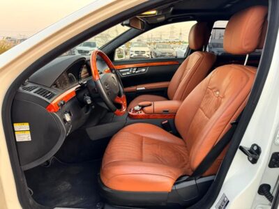 2008 Mercedes-Benz S-Class S 550 Excellent Condition White Brown