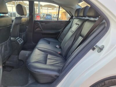 2000 Mercedes-Benz E 320 3.2 liters 6 Cylinders Engine White Grey