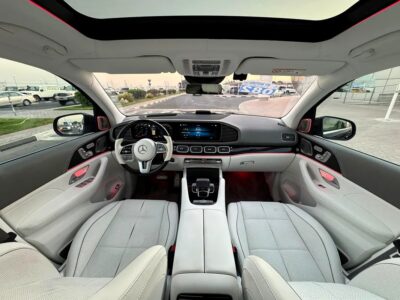 2023 Mercedes-Maybach GLS-Class GLS 600 4Matic AUCTION GRADE 5/A Black White