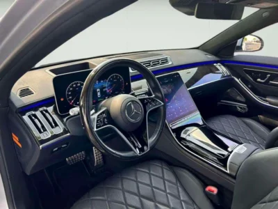 2021 Mercedes-Benz S-Class S 500 6 Cylinders Engine Silver Black