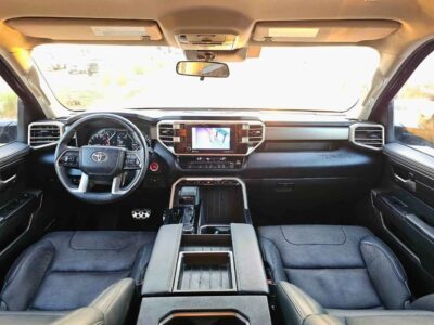 2022 Toyota Tundra CREWMAX TRD SR5 4WD Grey Black GCC Specs