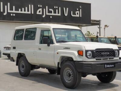 2025 Toyota Land Cruiser 70 4.0L V6 M/T White Grey GCC Specs