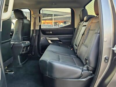 2022 Toyota Tundra CREWMAX TRD SR5 4WD Grey Black GCC Specs