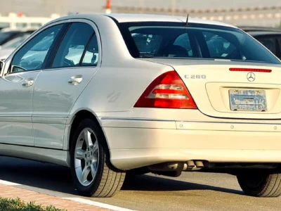 2006 Mercedes-Benz C-Class C280 V6 SUPER CLEAN CAR White Black