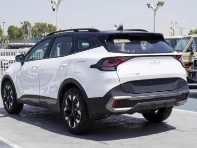 2025 Kia Sportage Kia Sportage 4 Cylinder Engine GCC Specs White Red
