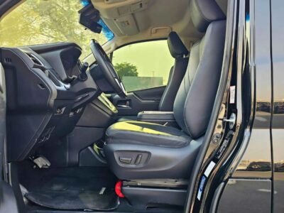 2023 Toyota Granvia PREMIUM 3.5 V6 GCC EXCELLENT CONDITION Black
