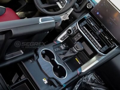 White Toyota Land Cruiser LC300 VXR, 3.3L Turbo Diesel 4WD A/T 2025