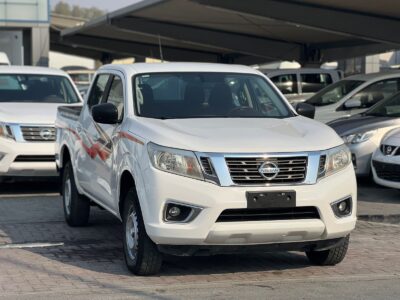 2020 Nissan Navara White 4X2 2.5L Engine GCC Specs Automatic