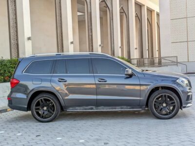 2015 Mercedes-Benz GL-Class GL 500 4matic GCC FULL OPTION Grey Beige