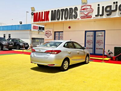 2022 Toyota Yaris S 1.5L ENGINE Clean Title Perfect Condition Silver Beige