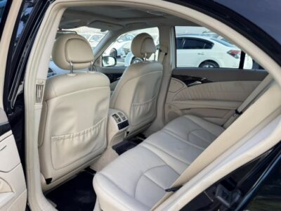 Mercedes Benz E320 3.2-liter V6 Petrol Engine 2004 Black Beige