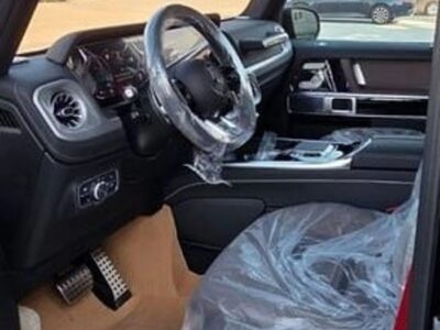 2025 Mercedes-Benz G 63 AMG 8 cylinder 4.0 Biturbo Black Brown