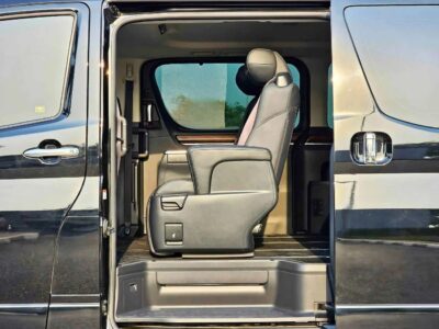 2023 Toyota Granvia PREMIUM 3.5 V6 GCC EXCELLENT CONDITION Black