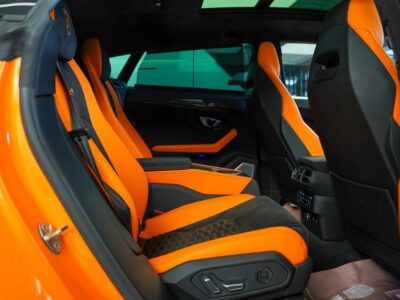 2022 Lamborghini Urus Capsule Edition 4.0L Twin-Turbo V8