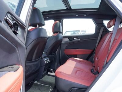 2025 Kia Sportage Kia Sportage 4 Cylinder Engine GCC Specs White Red