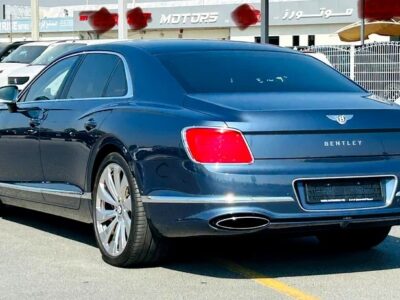 2020 Bentley Flying Spur W12 Neat and Clean Car Blue Beige