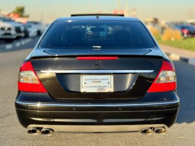 2008 Mercedes-Benz E-Class E 550 8 Cylinders Engine Black
