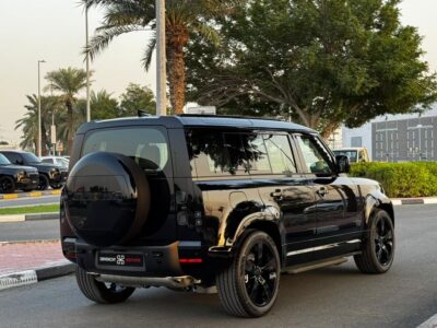 2026 Land Rover Defender HSE P400 X-DAYNAMIC GCC FULLY LOADED Black Brown