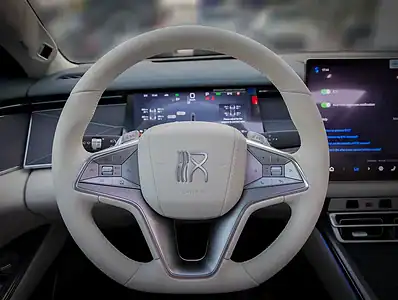 2025 BYD HAN PHEV 4 Cylinders Engine Silver White Sedan FWD