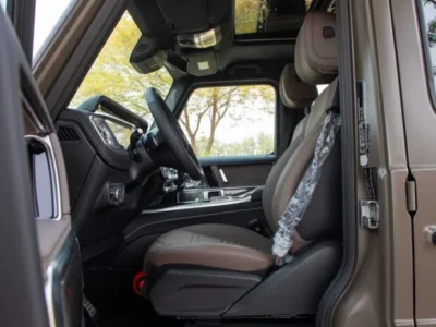 2025 Mercedes-Benz G 500 ADVENTURE 3L GCC Specs Brown SUV