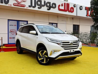 2022 Toyota Rush EX 4 Cylinders Engine White Black SUV GCC Specs