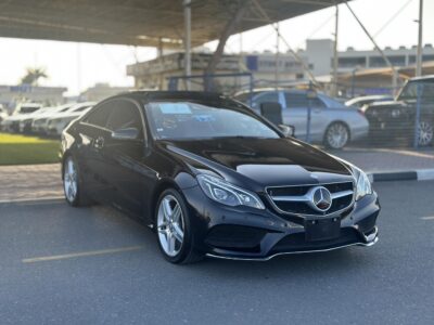 2014 Mercedes-Benz E550 Coupe 4.7-liter twin-turbo V8 Engine Black Red