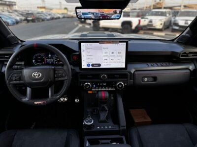 2025 Toyota Tacoma 2.4L TRD PRO TOP OPTION Hybrid Beige Black