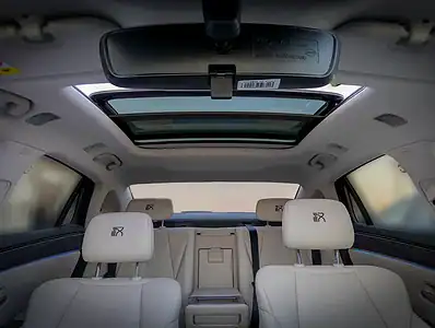 2025 BYD HAN Other Hybrid 4 Cylinders Engine Green White Sedan