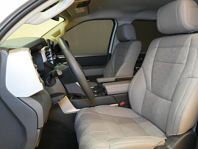 2024 Toyota Tundra HYBRID LIMITED i-FORCE MAX twin-turbo V6 Engine White Grey