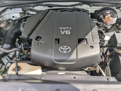 2015 Toyota Tacoma TRD 6 Cylinders Engine White Black 4X4 4DOORS